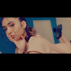 Meet your Posher, Alana